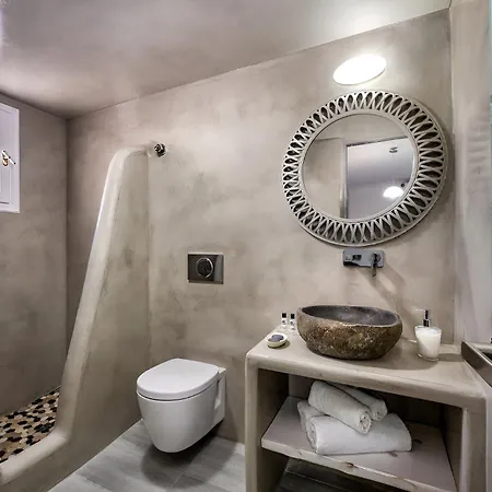 Vinas Place 5*