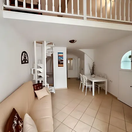 Vinas Place Apart Otel 5*