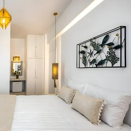 Vinas Place 5*
